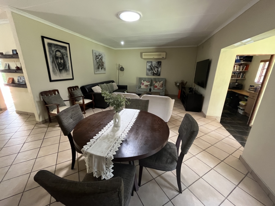 3 Bedroom Property for Sale in Safari Gardens North West